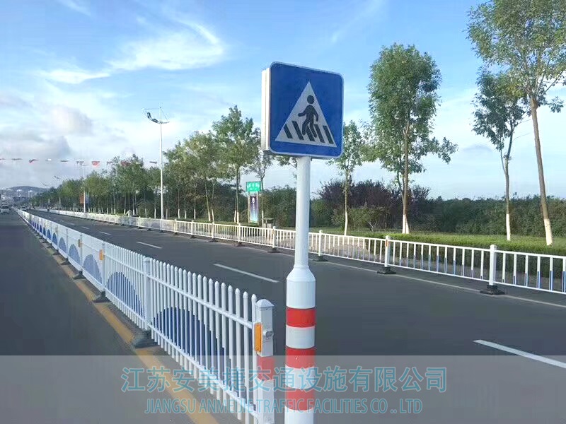 穿插式護欄3-1.jpg